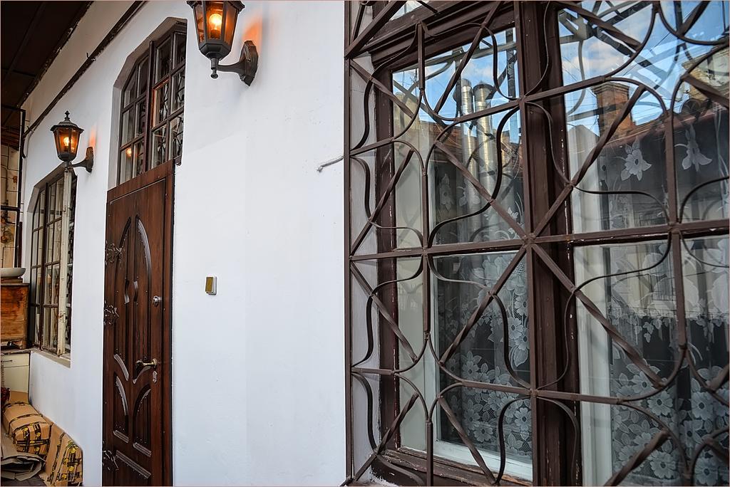 Vip-Apartments Angel Palas Chernivtsi Exterior foto